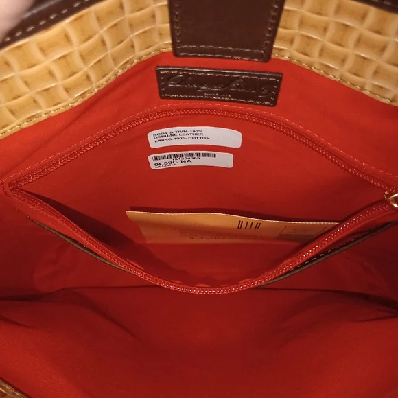 NWT Dooney & Bourke Liliana Weaved Leather bag W/ matching wristlet & Dust bag - Picture 13 of 16